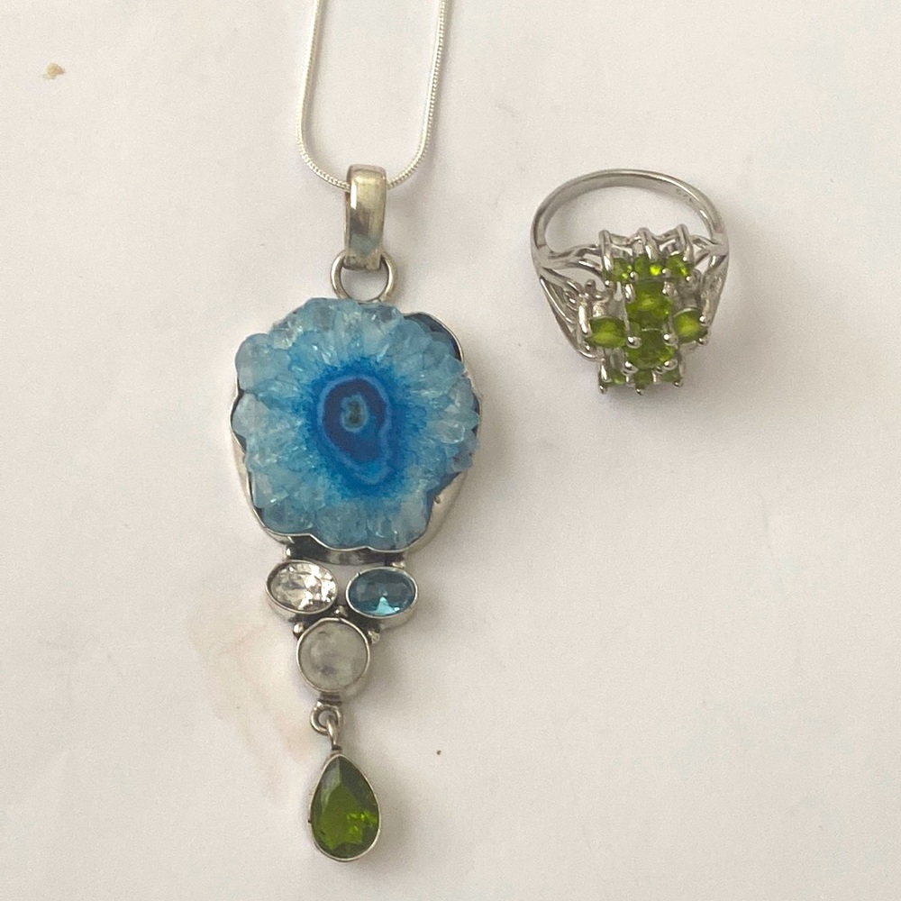solar quartz, topaz ,peridot 1 1/2 in pendant ,green peridot ring size 3/4